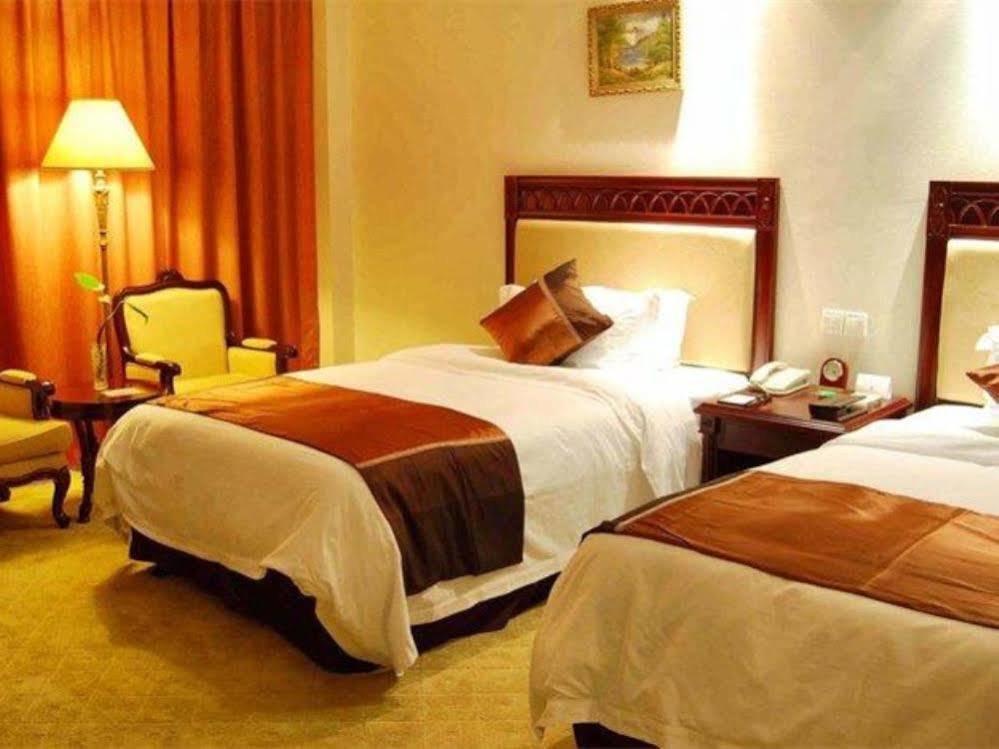 Huaxin International Hotel Ningbo Bagian luar foto