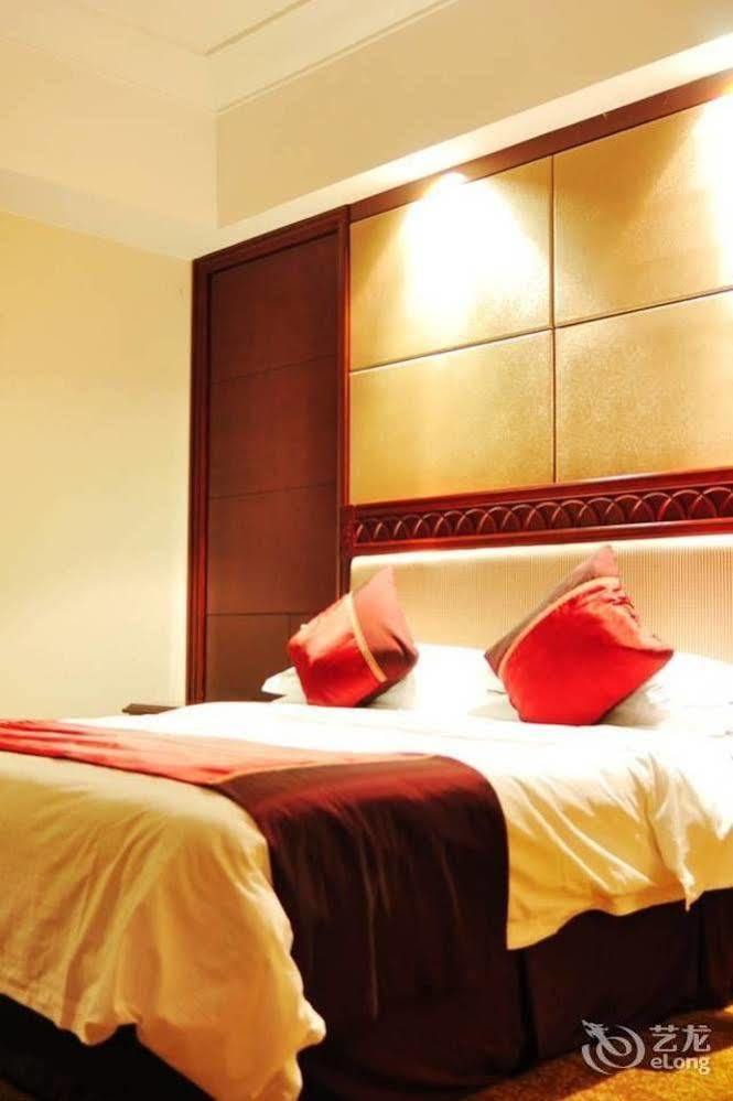 Huaxin International Hotel Ningbo Bagian luar foto