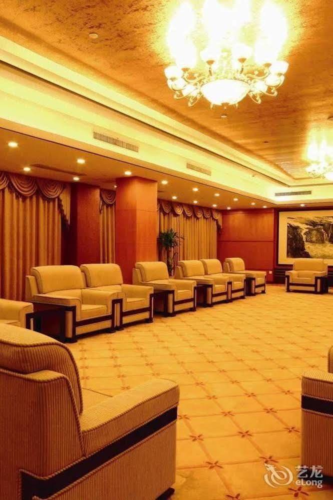 Huaxin International Hotel Ningbo Bagian luar foto